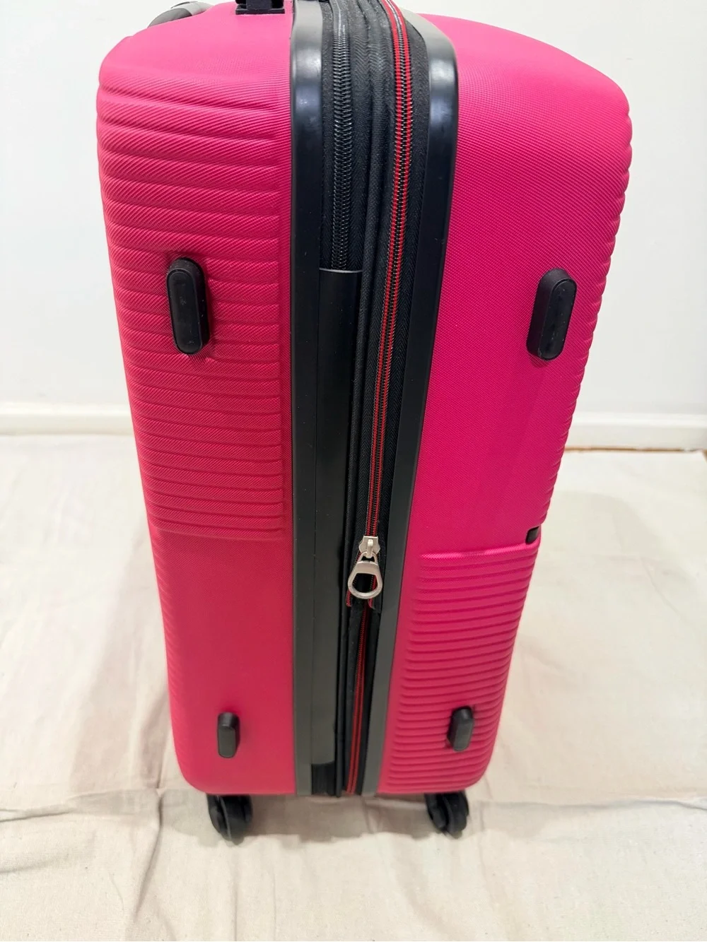 2 Piece Maven 2.0 Expandable Luggage Set by Solite